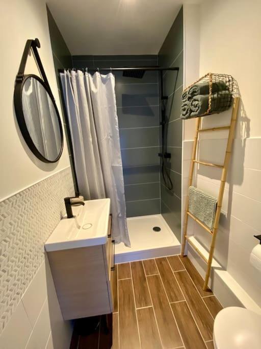 Studio D'Hotes Avec Piscine « Le Clos N°6 » Cormicy Zewnętrze zdjęcie